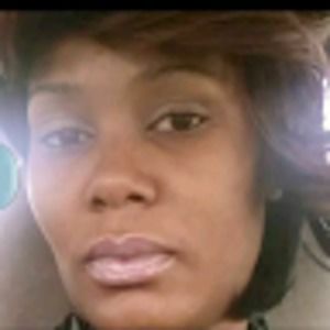 Meet your Posher, Yolanda